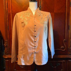 Beautiful "Adrian Dilafield" Pantsuit, Size MP, but fits like a 12.